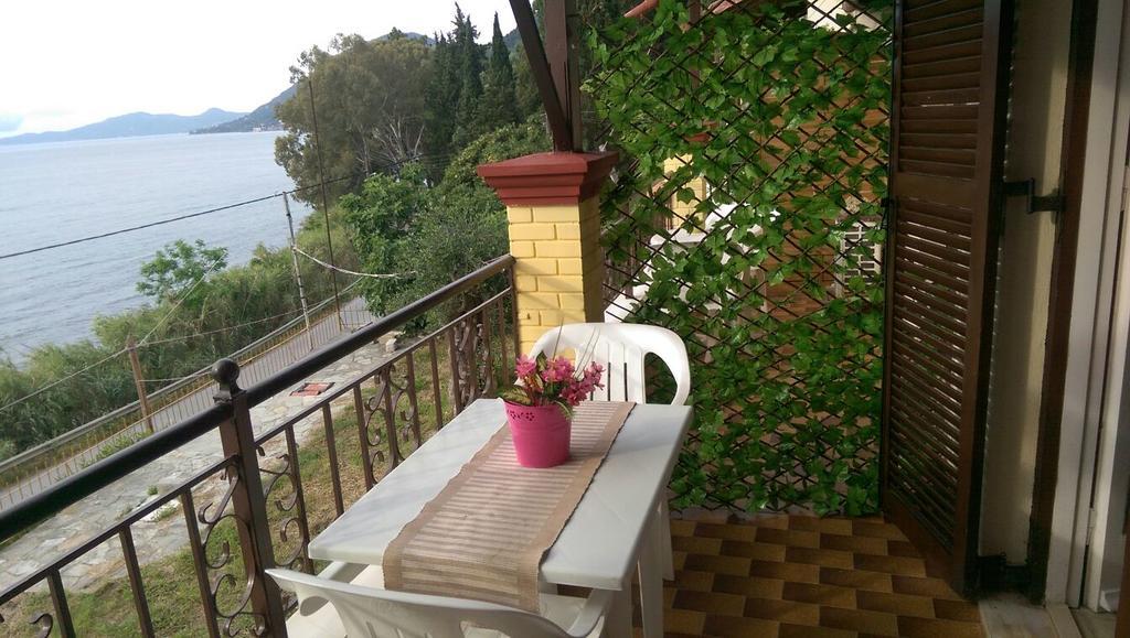 Sol E Mar Sea Side View Guesthouse Πέραμα Εξωτερικό φωτογραφία